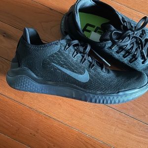 Nike Free RN 2018 Running Shoe - Black, size 7